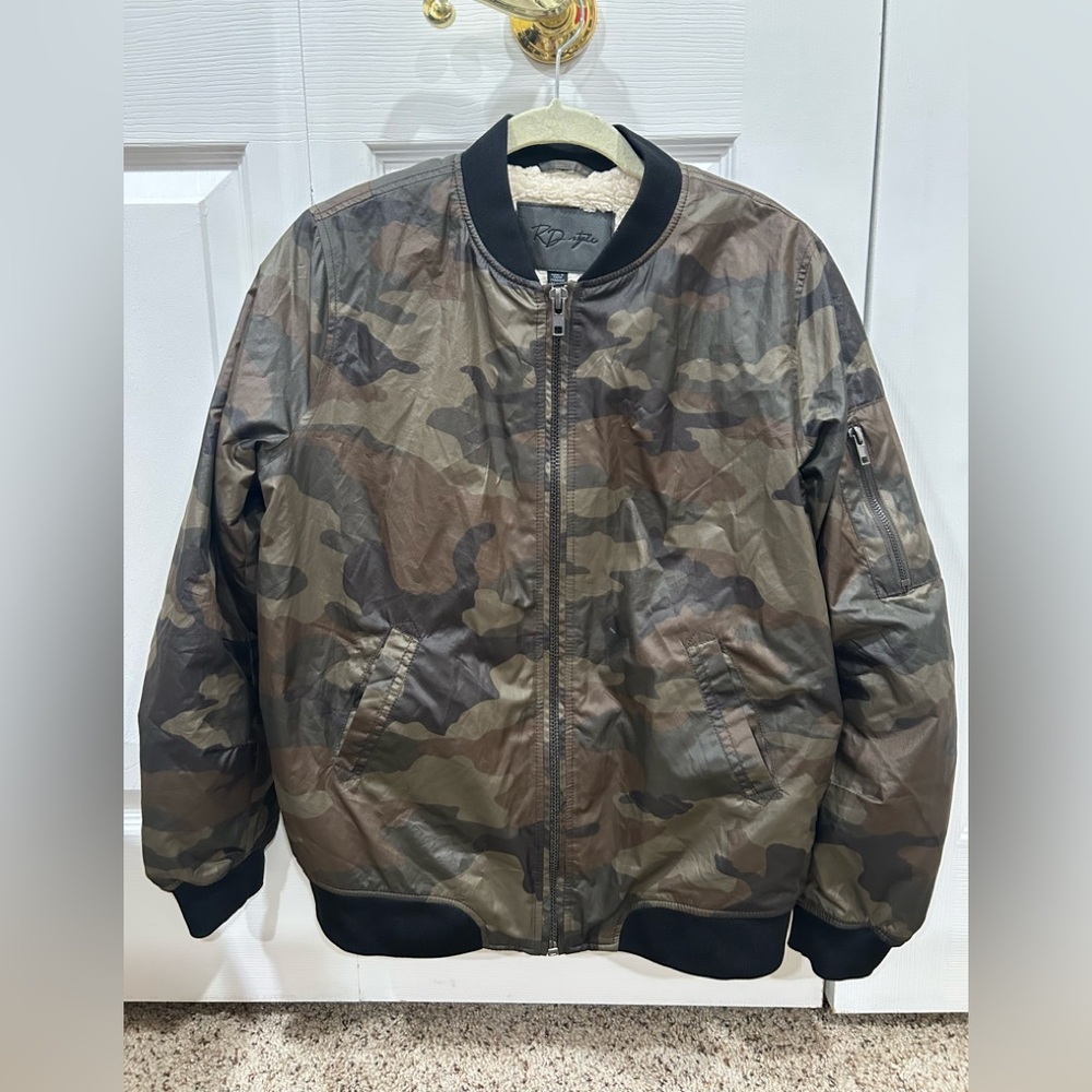 RD STYLE Camo Bomber Jacket Camouflage Sherpa Lined Jacket - Medium